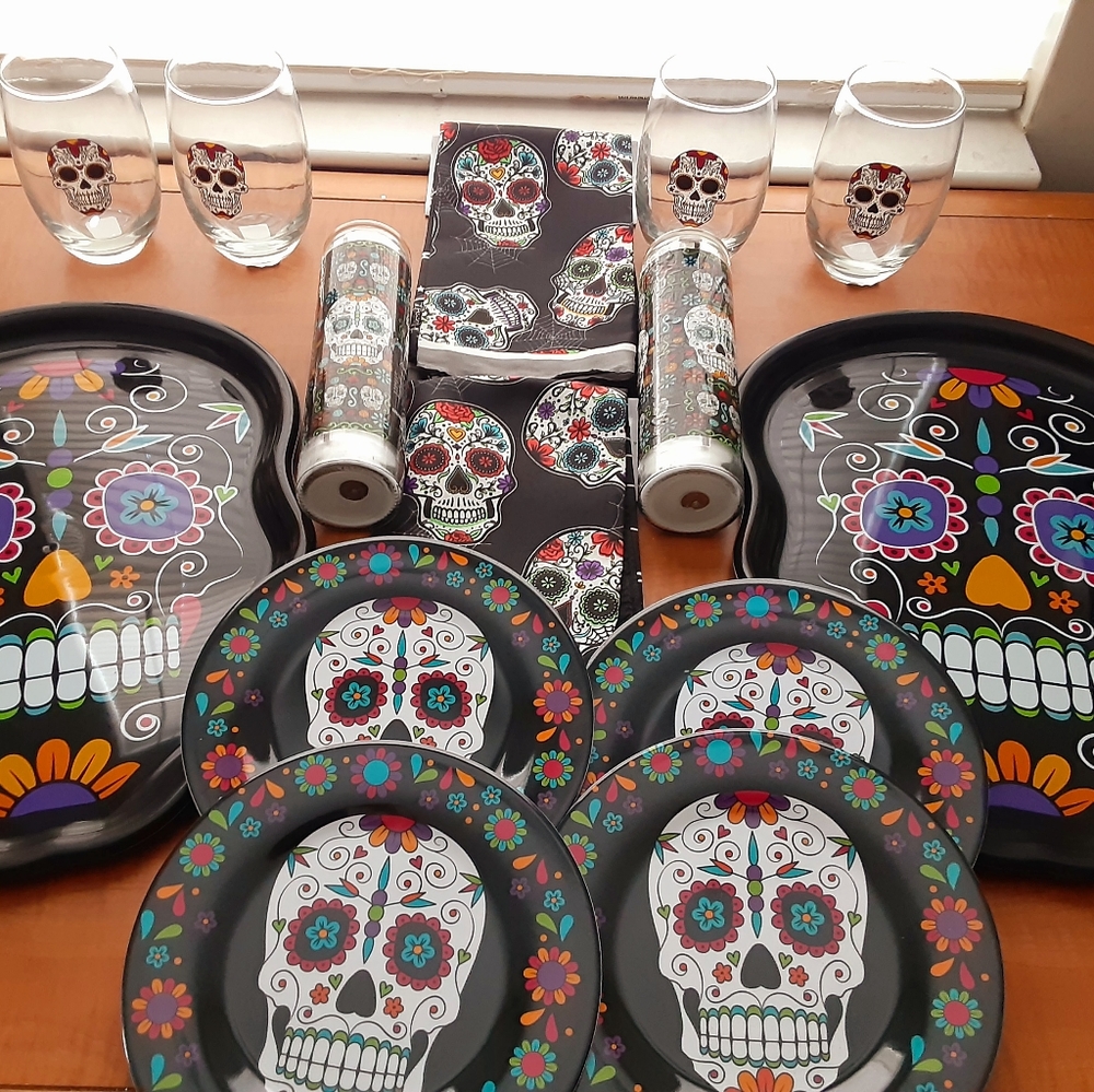 Halloween Decor Sugar Skull 14 Piece Bundle